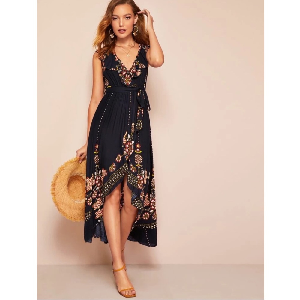 SHEIN Asymmetrical Ruffle Hem Surplice Floral Dress Size Small
